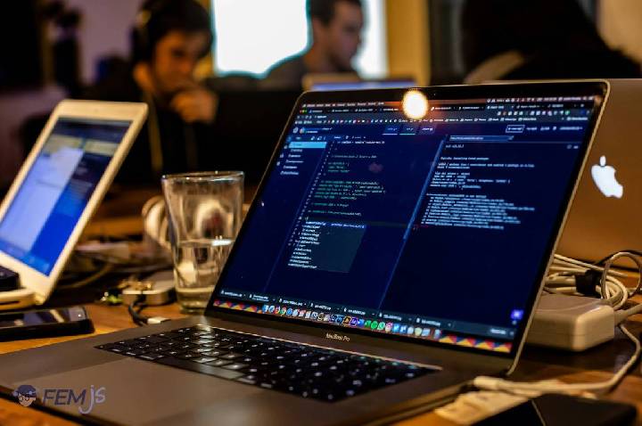 Como melhorar o setor de TI sem elevar os custos da empresa