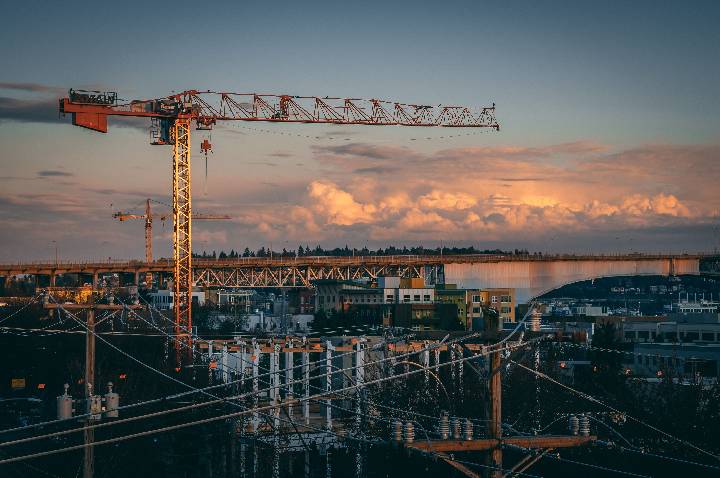 Empresa lança IA proprietária para o mercado da construção