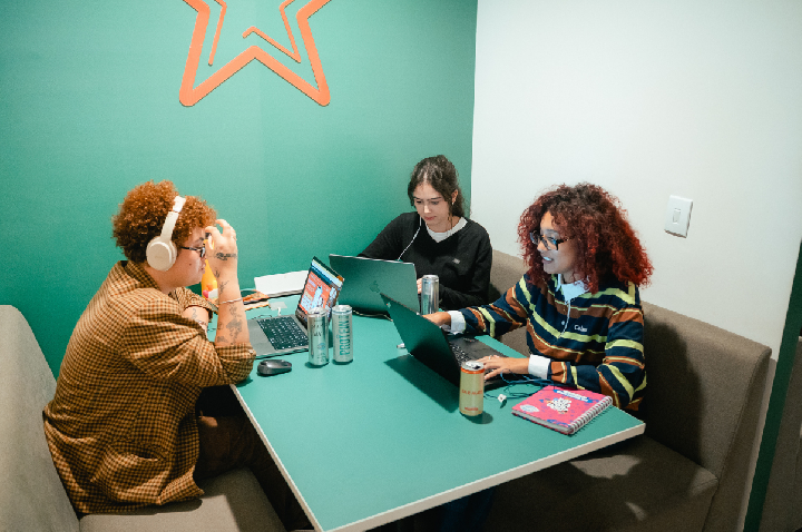 Grupo HEINEKEN lança programa de educação para colaboradores