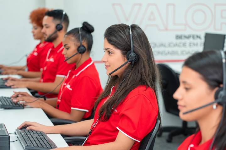 J&T Express concorre ao Prêmio Reclame AQUI 2026