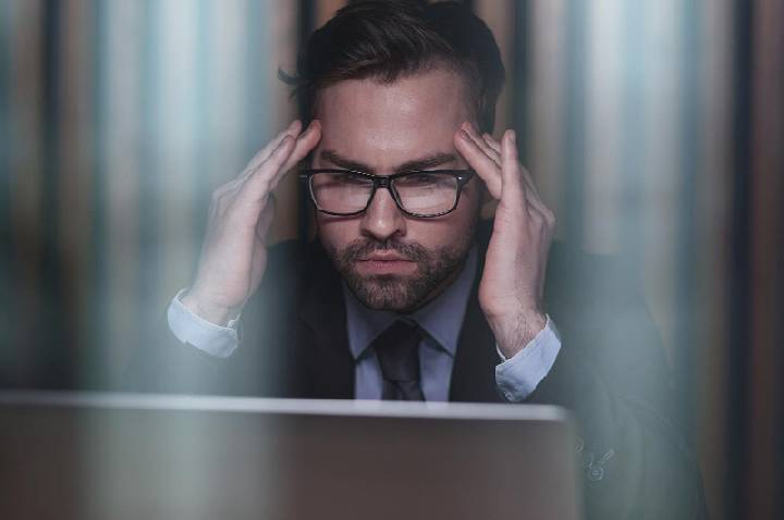 Legaltech cria camada contra erros da IA jurídica