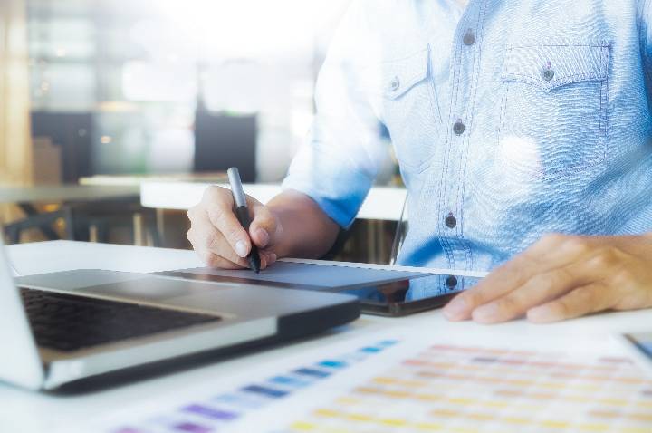 Modelo por assinatura redefine investimentos em tecnologia
