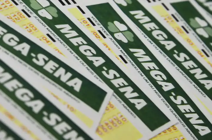 Ninguém acerta Mega-Sena; prêmio acumula para R$ 165 milhões