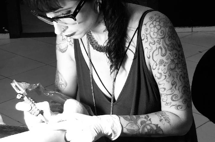 Projeto Renascer abre inscrições no mês do Tatuador