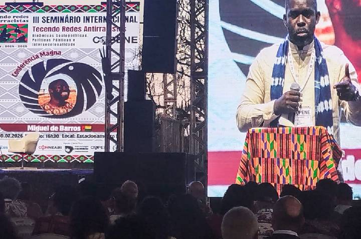 Sociólogo africano diz que Brasil é atacado por causa de terras raras