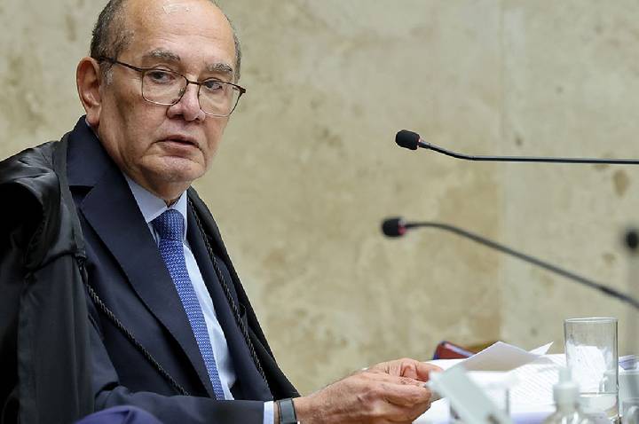 STF: Gilmar Mendes critica condução do caso Master por Fux na 2ª Turma