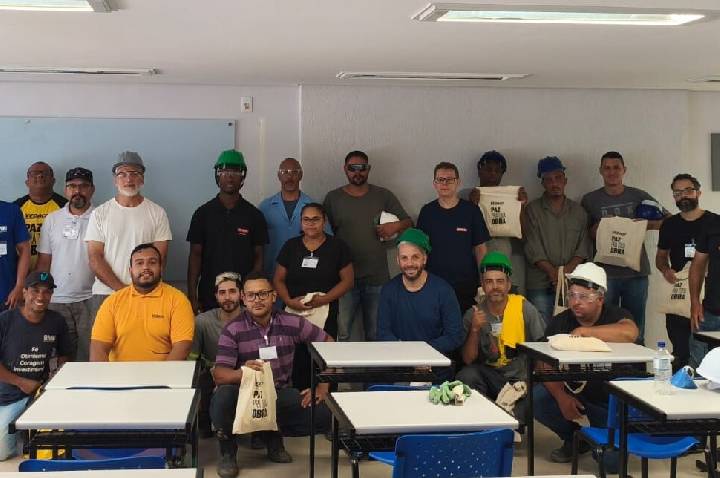 Vedacit amplia parceria com o SENAI para qualificar pessoas