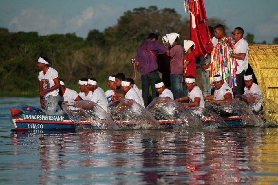 Romaria do Divino Espirito Santo evento religioso tradicional no Rio Guaporé ficará para 2022.