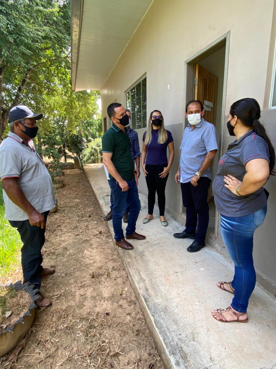 Deputado Laerte Gomes anuncia recurso para reforma de pavilhão na Escola Família Agrícola Chico Mendes em Novo Horizonte