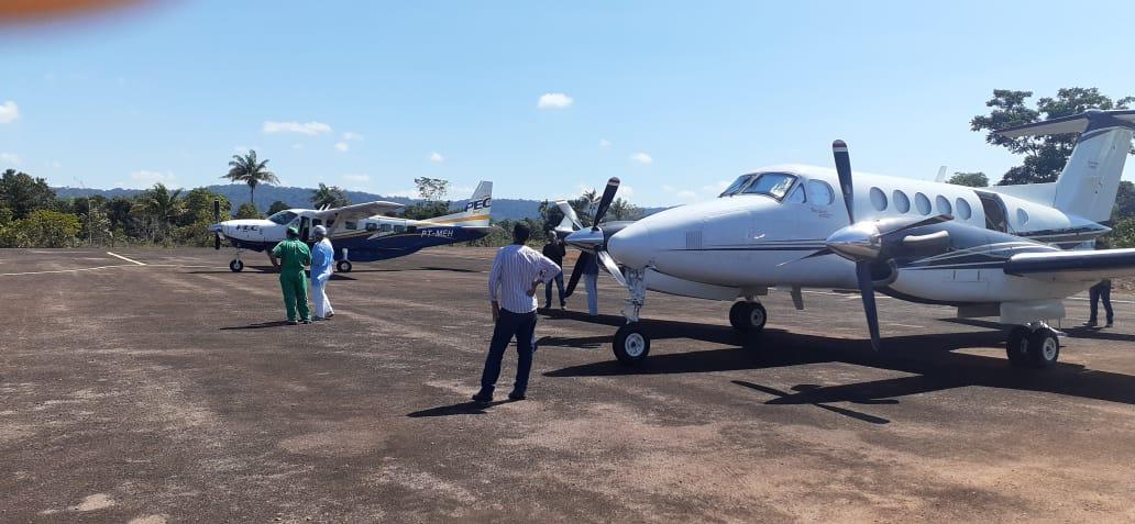 Secretaria de Estado da Saúde realiza mais uma transferência de paciente de covid-19 para capital.