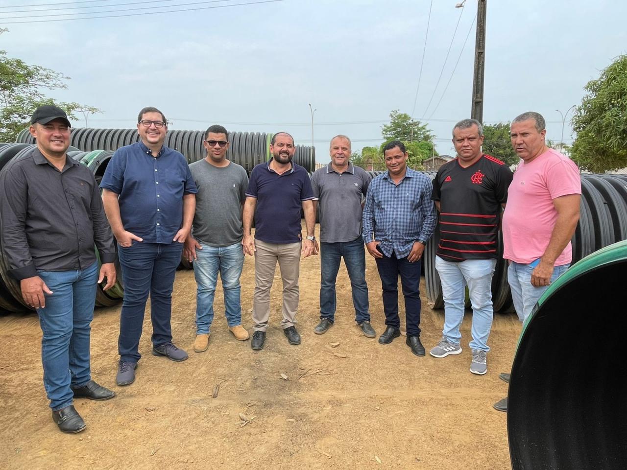 Deputado Laerte Gomes entrega tubos para substituição de pontes de madeira e bueiros em linhas da zona rural de Machadinho D’Oeste