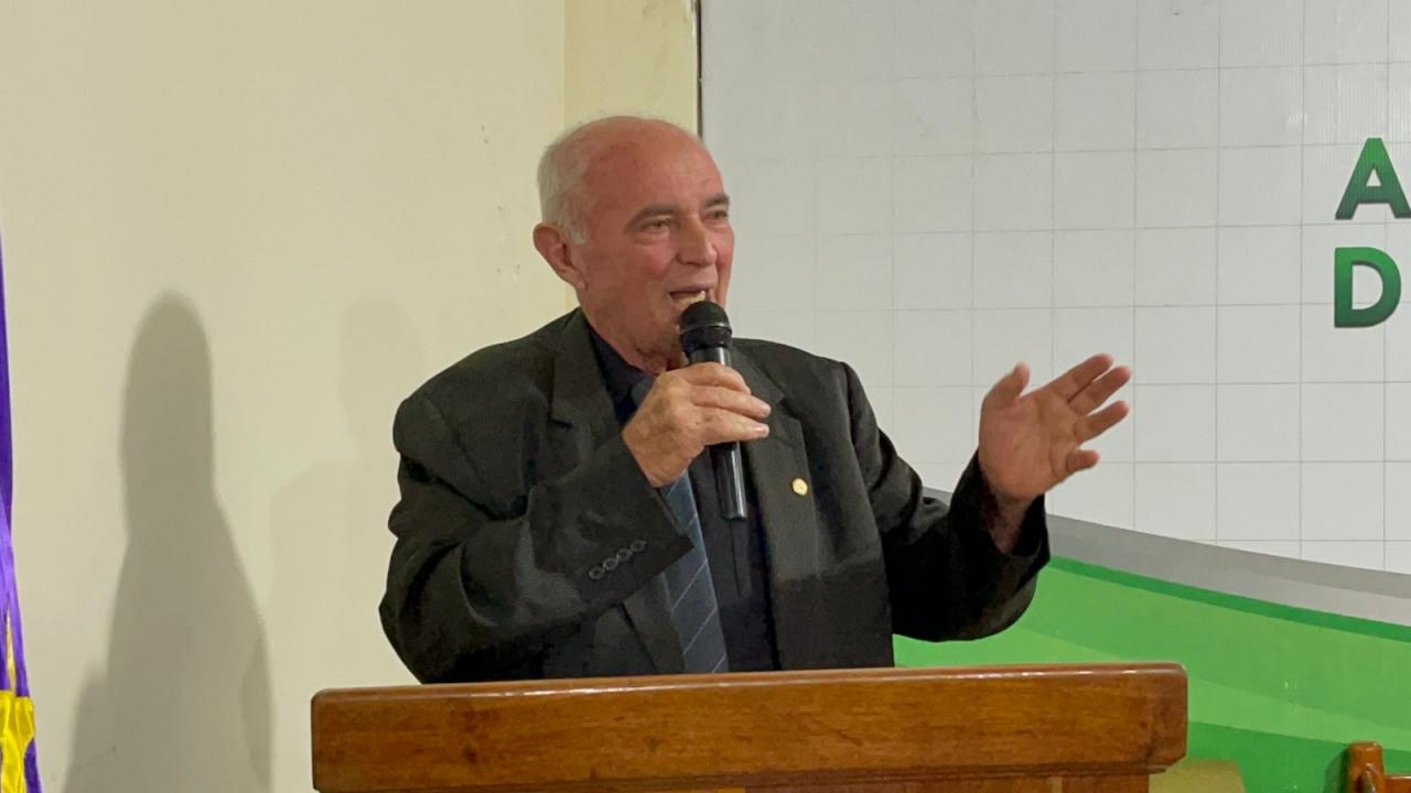 Em Trinidad Lebrão participa de reunião para implantação da balsa em Costa Marques.