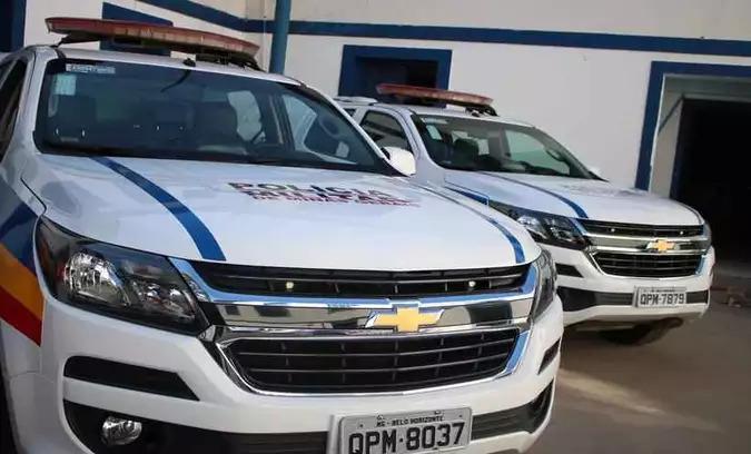 homem é baleado três vezes e filma atirador no interior de Minas