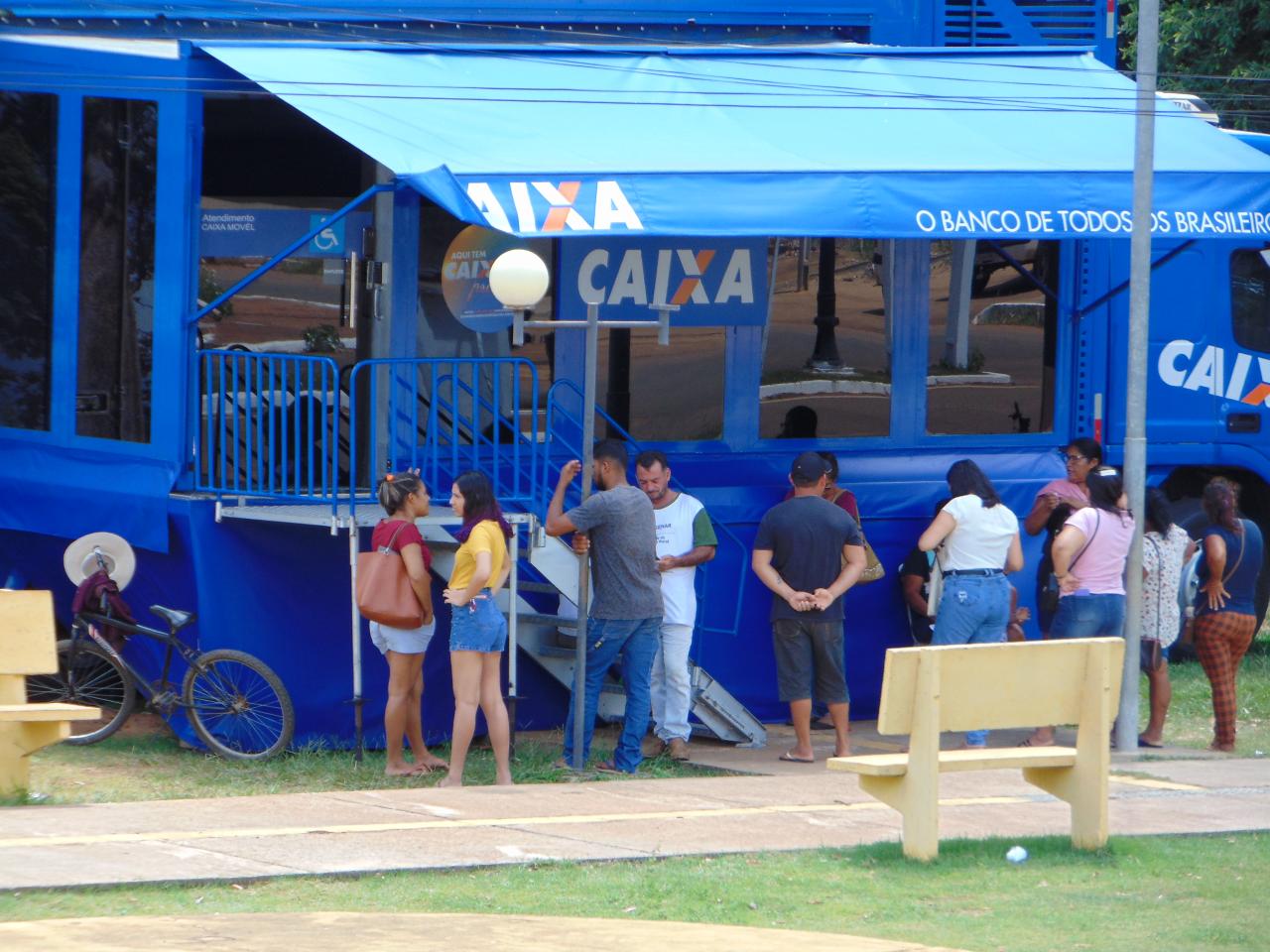 Caminhão da Caixa prestará atendimento a população de Costa Marques até o próximo dia 20.