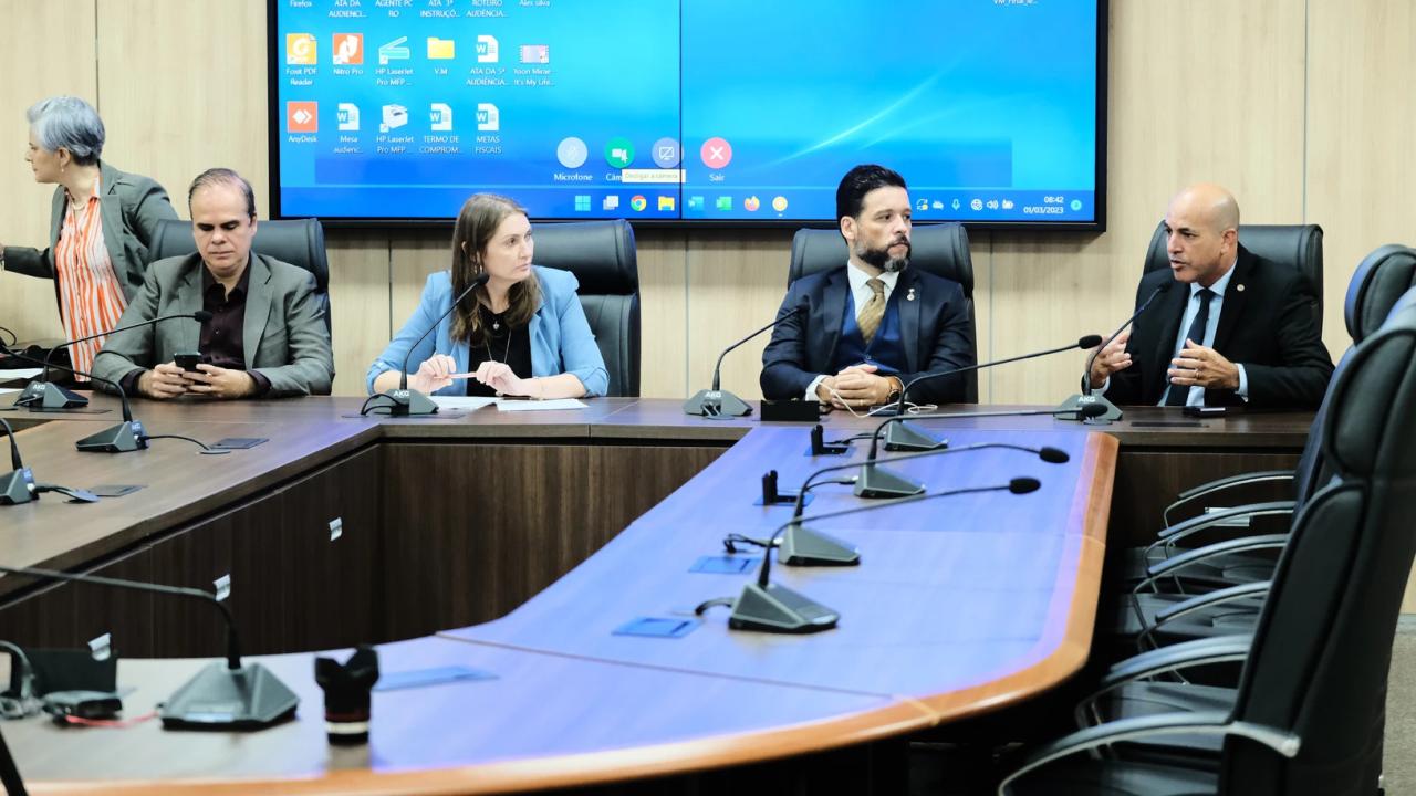 Comissão de Fiscalização e Controle da Assembleia cria canal de comunicação para uso da população