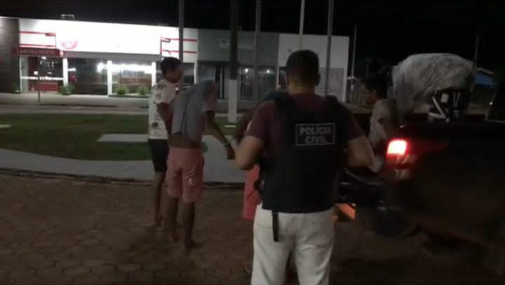 Polícia Civil fecha duas bocas de fumo aprende drogas e recupera diversos objetos oriundos de furtos 