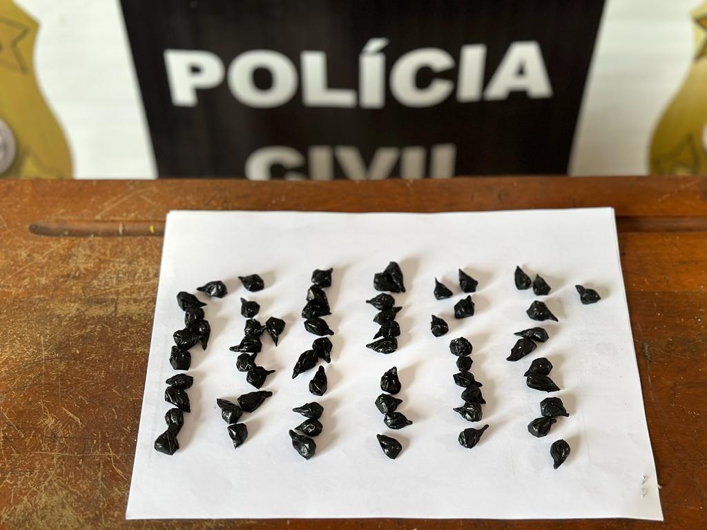 Policia Civil por meio da delegacia de Costa Marques fecha mais um ponto de venda de drogas