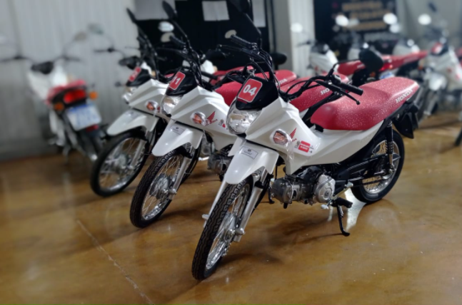 Lebrinha destina recursos para compra de 20 motos para agentes de saúde em Costa Marques
