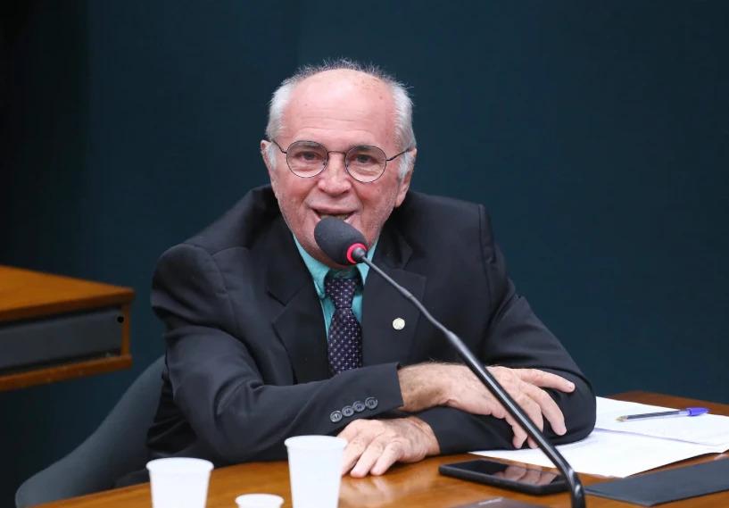 Proposta do Deputado Federal Lebrão visa regulamentar utilização da inteligência artificial