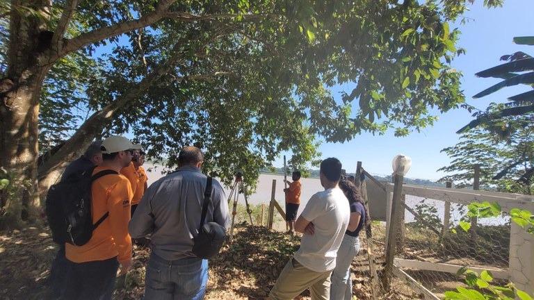 Dnit faz vistoria no rio Madeira com engenheiros dos Estados Unidos