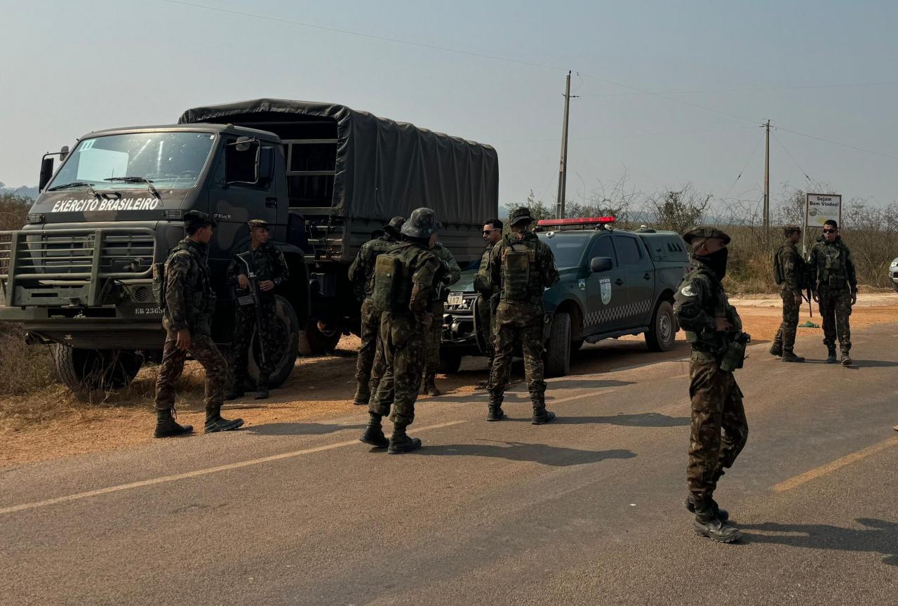 EM RONDÔNIA : Operação Protetor das Fronteiras e divisas realiza apreensão de arma de fogo com casal COM CASAL
