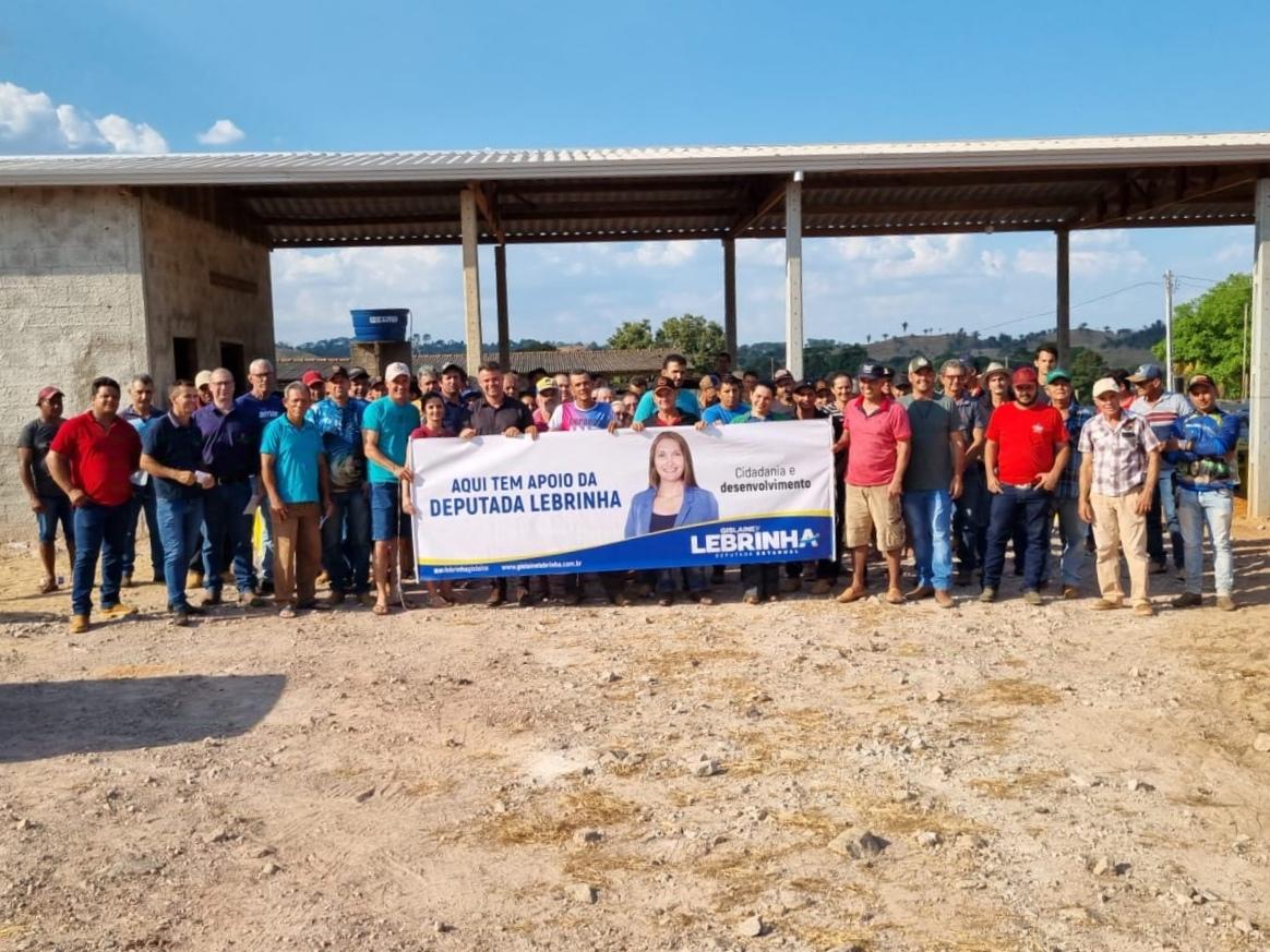 Deputada Lebrinha destina 150 mil para entrega de sementes de milho em Urupá