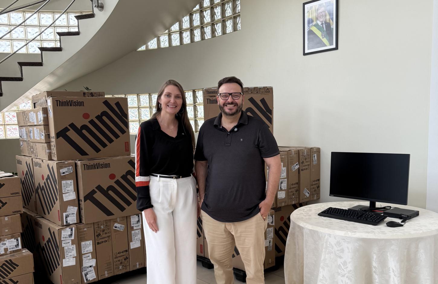 Deputada Lebrinha destina 300 mil reais para compra de equipamentos da Fhemeron