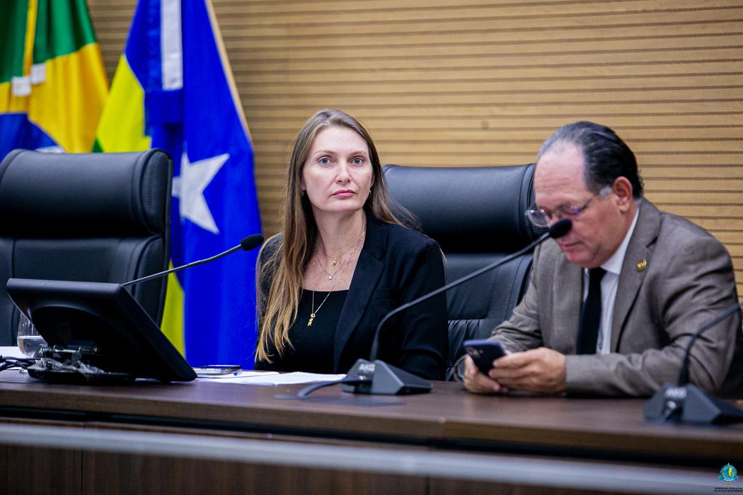 Deputada Gislaine Lebrinha indica reforma e ampliação da EMIF Monteiro Lobato à SEDUC