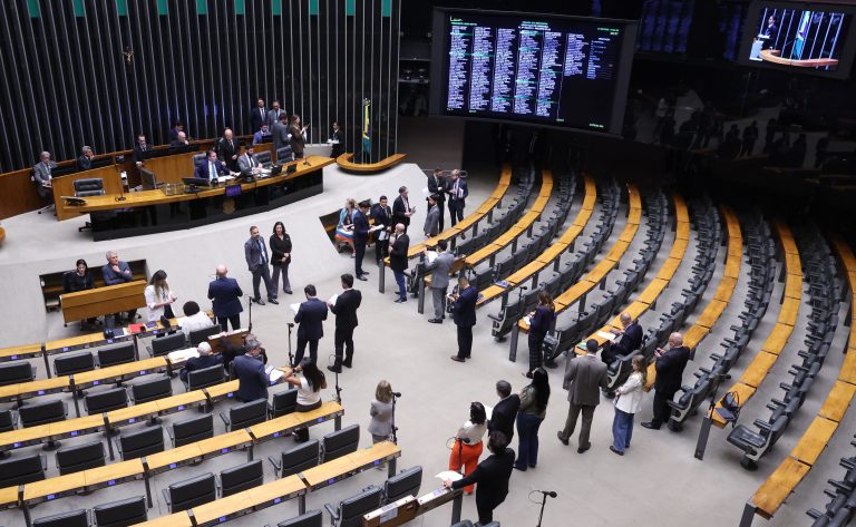 Câmara aprova criação de 51 cargos no Tribunal Regional do Trabalho em Fortaleza
