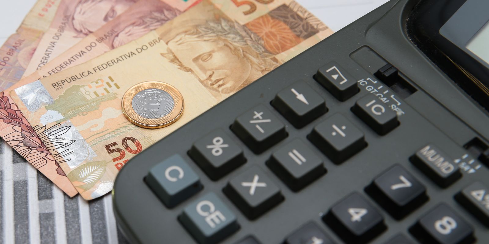 Governo prevê arrecadar R$ 636 bilhões com nova CBS em 2027