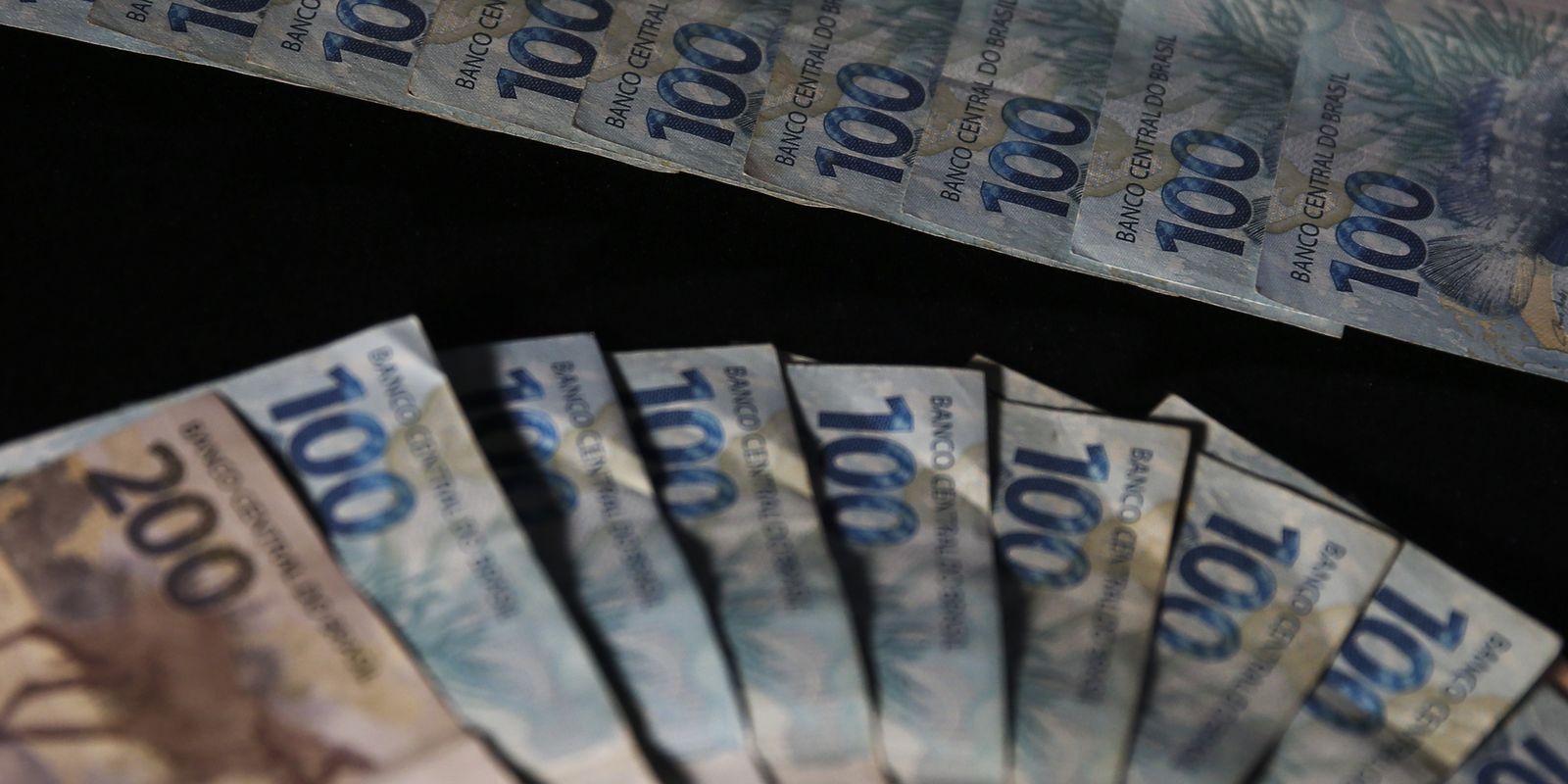 Orçamento de 2027 reserva R$ 44,8 bilhões para emendas impositivas